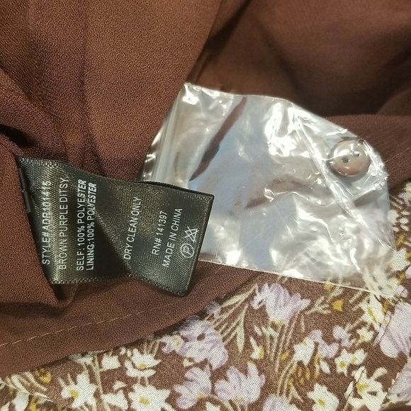 💕ASTR💕 Mock Neck Smocked Waist Maxi Dress ~ Brown & Purple Ditsy Floral M NWT - Picture 13 of 14